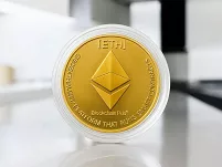 Złota moneta kolekcjonerska Ethereum ETH - 2