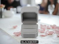 SZARE PUDEŁKO NA PIERŚCIONEK OBRĄCZKĘ KOLCZYKI KWADRAT BLACKBERRY PU37 - 8